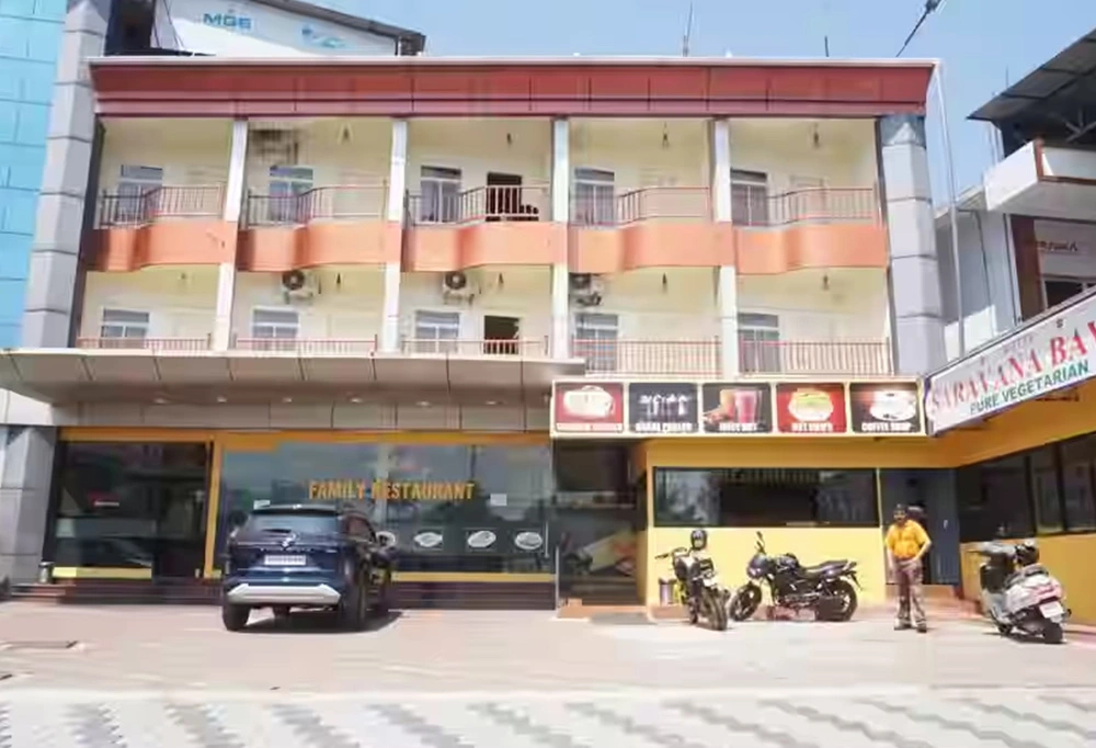 Saravana Bhavan Pure Veg Restaurant, Adimali